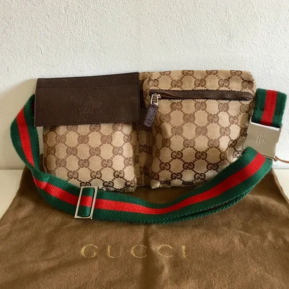 Gucci Beige GG Crossbody with Red and Green Strap - Picture 1 of 16